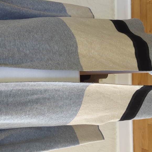 I. N. Studio Gray Colorblock Open Front Cardigan with Sailor Collar Size Medium - Picture 3 of 7